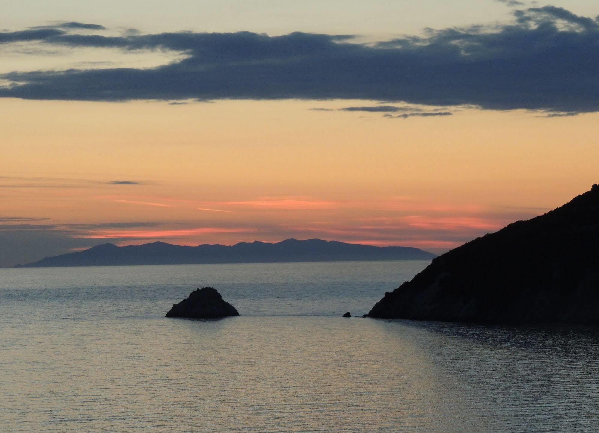 Hotel Viticcio Portoferraio Kültér fotó